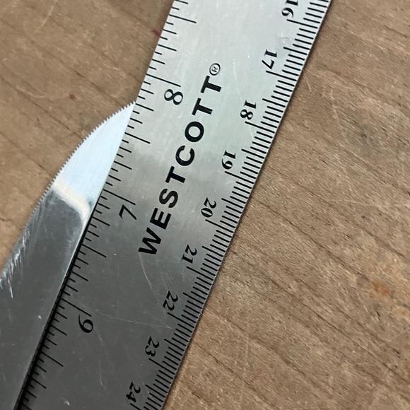 Haddon Hall Sheffield England  Cream Handled Knife - Picture 12 of 16